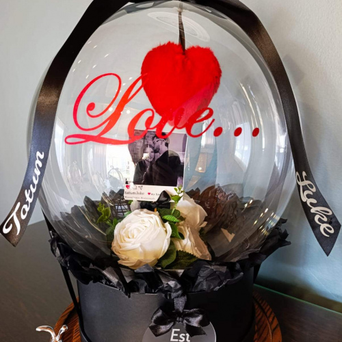 Bobo Balloon with Heart, Polaroid & Flowers – Romantic Gift