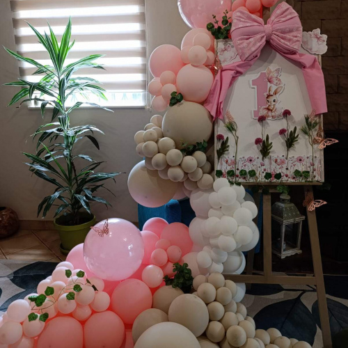 Blush Garden Organic Balloon Garland & Display