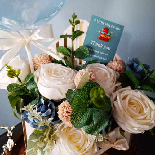 Latex Balloon with Flowers in Envelope Gift Box – Teacher Appreciation Gift